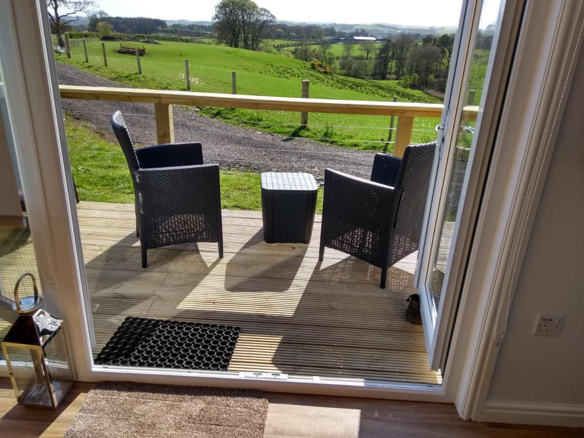Cleeves Cabins Arran Luxury Lodge With Hot Tub Dalry  Zewnętrze zdjęcie